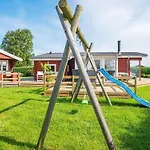4 Star Holiday Home In Hejls *